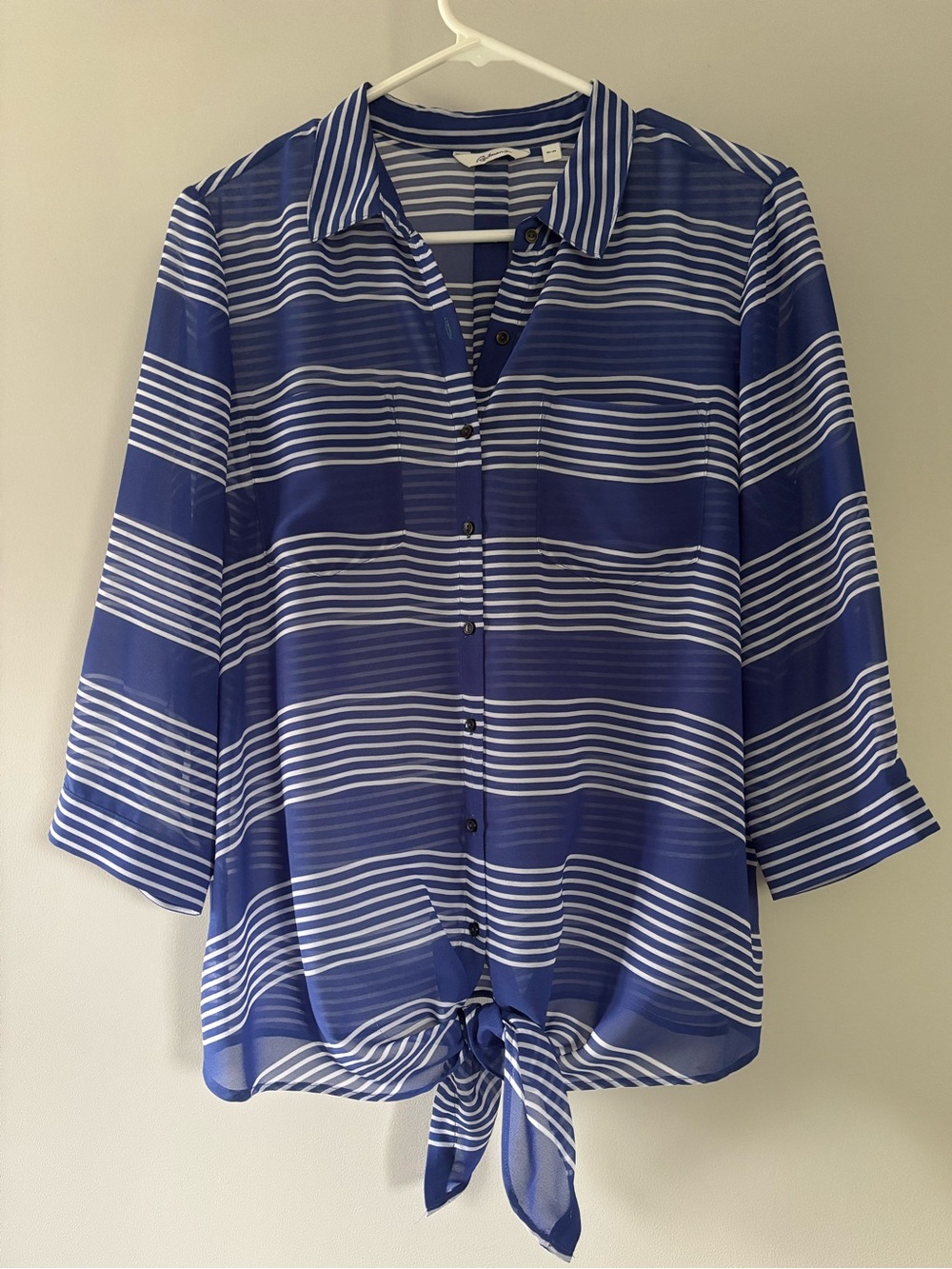 Reitman’s Blue & White Striped Button-Front Tie Hem Blouse